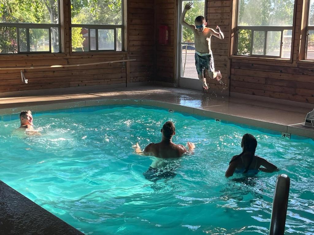 Pinetop Studio Suites Kültér fotó