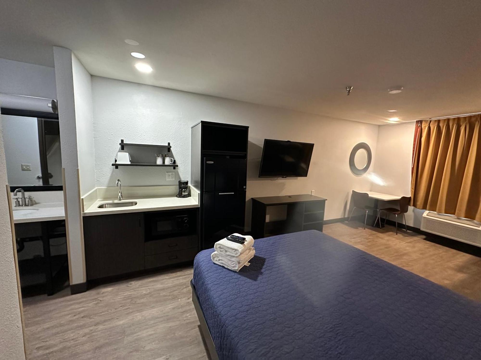 Pinetop Studio Suites Kültér fotó
